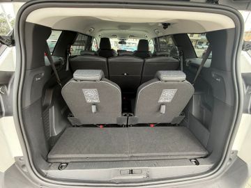 PEUGEOT - 5008 BlueHDi 130 S&S EAT8 Allure Pack (9 di 17)
