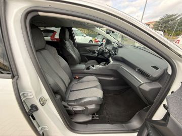 PEUGEOT - 5008 BlueHDi 130 S&S EAT8 Allure Pack (12 di 17)