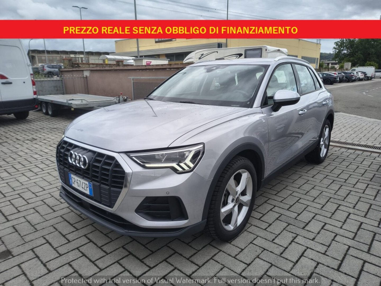 AUDI Q3 35 TDI quattro S tronic Business