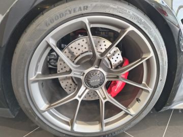 PORSCHE - 911 GT3 (6 di 21)