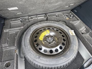 FORD - Kuga 1.5 EcoBlue 120 CV 2WD Connect (5 di 17)