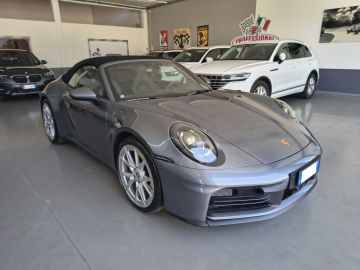 PORSCHE - 911 Carrera Cabriolet (3 di 25)