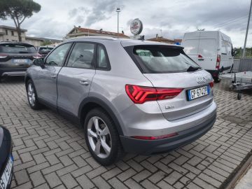 AUDI - Q3 35 TDI quattro S tronic Business (5 di 19)