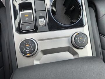 VOLKSWAGEN - Touareg 3.0 V6 TDI SCR Elegance (10 di 22)