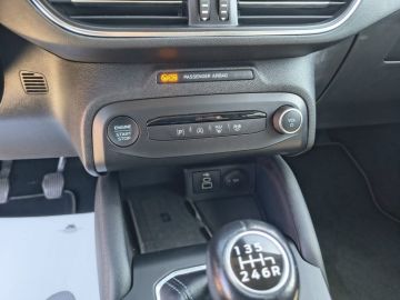 FORD - Focus 1.0 EcoBoost Hybrid 125 CV 5p. Active X (17 di 21)