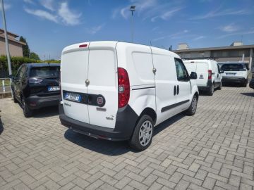 FIAT - Doblò 1.4 Natural Power PC-TN Cargo Lounge (4 di 20)