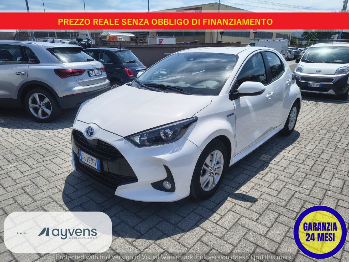 TOYOTA Yaris