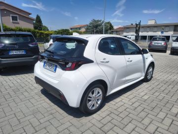 TOYOTA - Yaris 1.5 Hybrid 5 porte Business (4 di 21)