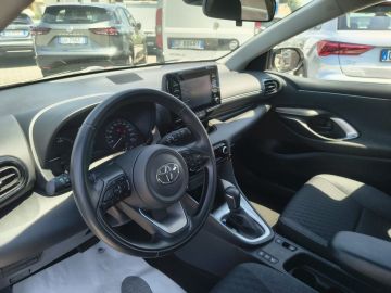 TOYOTA - Yaris 1.5 Hybrid 5 porte Business (9 di 21)