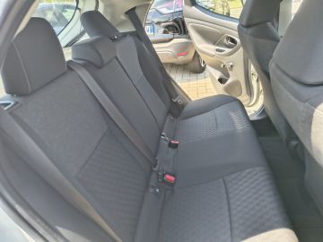 TOYOTA - Yaris 1.5 Hybrid 5 porte Business (19 di 21)