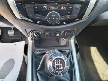 NISSAN - Navara 2.3 dCi 190 CV 4WD Double Cab N-Connecta (13 di 24)