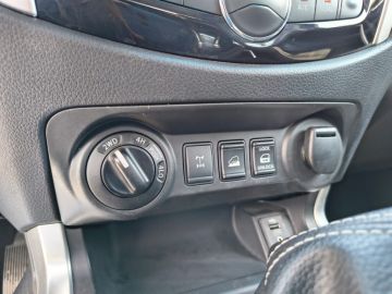 NISSAN - Navara 2.3 dCi 190 CV 4WD Double Cab N-Connecta (15 di 24)