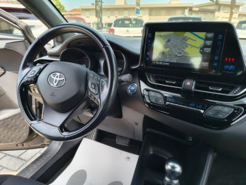TOYOTA - C-HR 1.8 Hybrid E-CVT Business (18 di 20)
