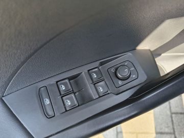 VOLKSWAGEN - T-Cross 1.0 TSI 110 CV DSG Style (17 di 22)