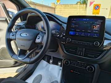 FORD - 1.0 EcoBoost Hybrid 125 CV S&S ST-Line (17 di 19)