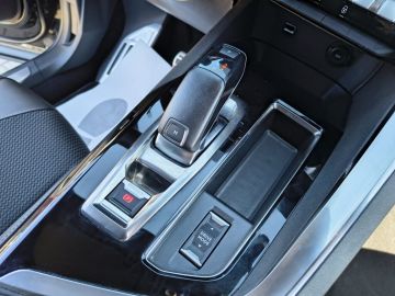 PEUGEOT - 3008 BlueHDi 130 S&S EAT8 GT (19 di 21)