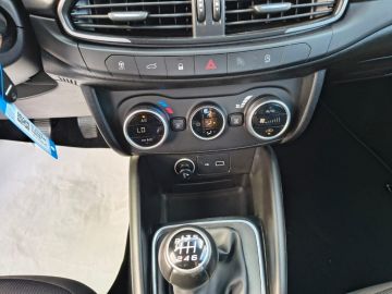 FIAT - Tipo 1.6 Mjt S&S 4 porte City Life (12 di 19)