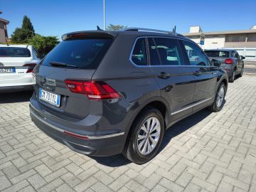VOLKSWAGEN - Tiguan 2.0 TDI 150 CV SCR DSG Life (4 di 25)