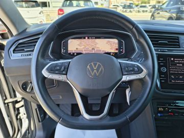 VOLKSWAGEN - Tiguan 2.0 TDI 150 CV SCR DSG Life (12 di 25)
