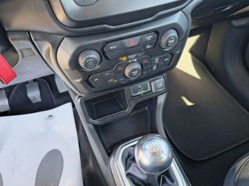 JEEP - Renegade 1.6 Mjt 130 CV Limited (13 di 20)