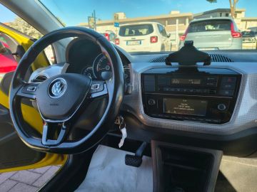 VOLKSWAGEN - e-up! 82 CV (17 di 19)