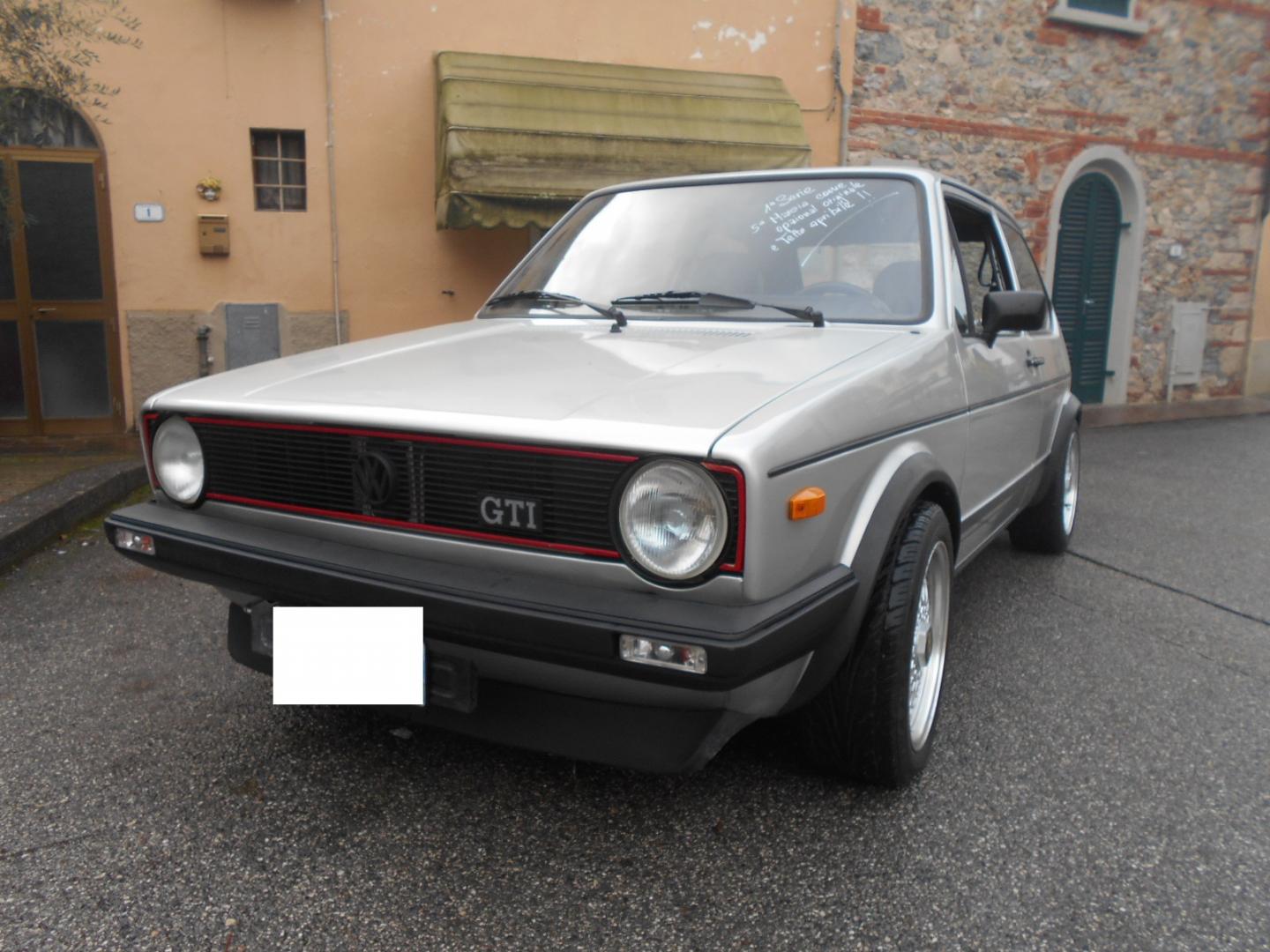 VOLKSWAGEN Golf 1ª serie