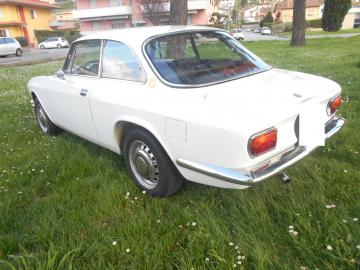 ALFA ROMEO - Alfetta GT 1.6 (6 di 10)