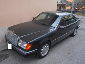 MERCEDES -  200e (6 di 10)
