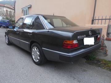 MERCEDES -  200e (8 di 10)