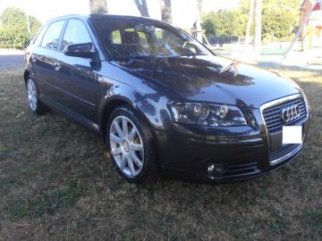 AUDI - A3 2.0 Tdi SPB Quattro S Tronic Design (2 di 10)