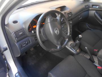 TOYOTA - Avensis 1.6 16V (5 di 10)