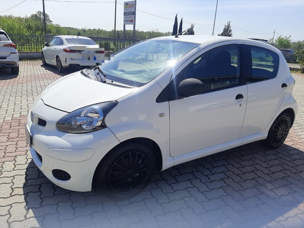 TOYOTA Aygo 1ª serie