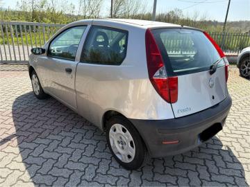 FIAT - Punto 1.2 3p. Dynamic (4 di 5)