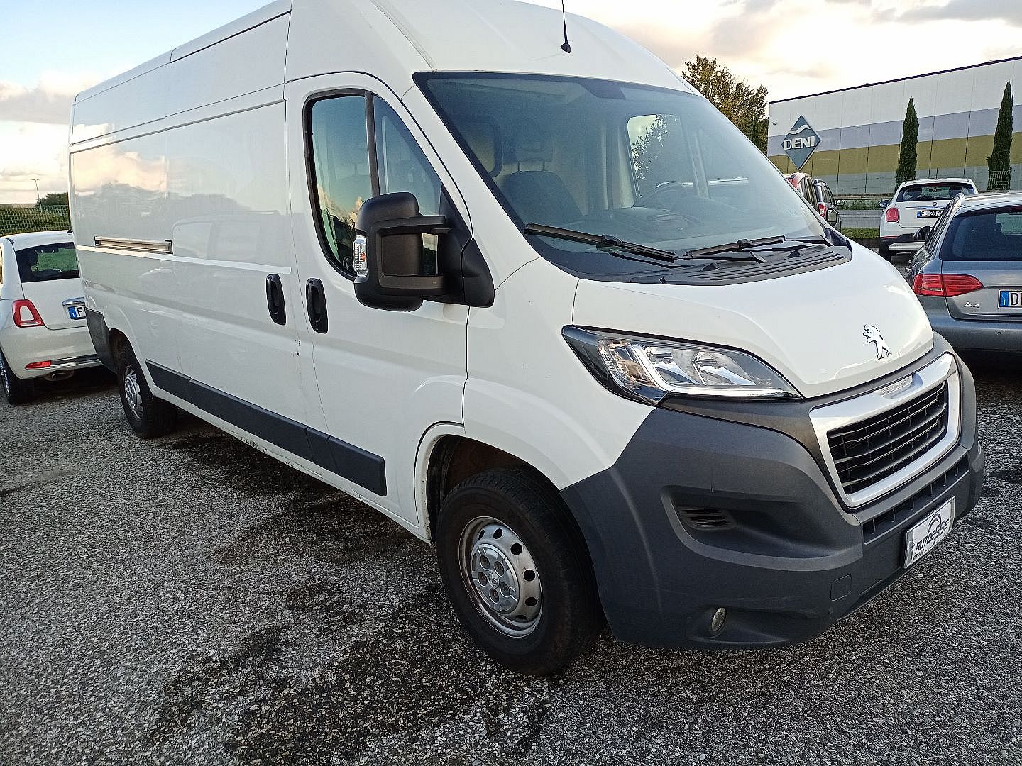 PEUGEOT boxer