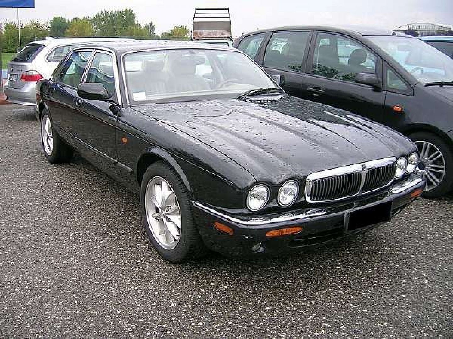 JAGUAR XJ-Sovereign-Daiml.