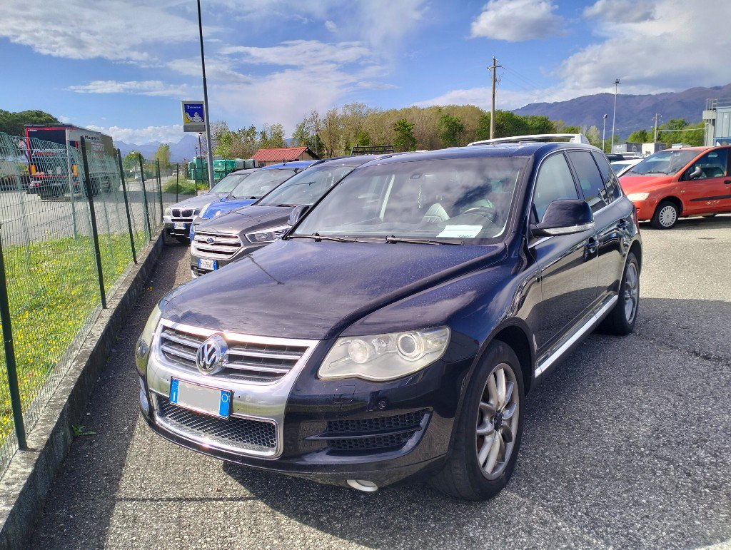 VOLKSWAGEN - Touareg 3.0 V6 TDI 240CV DPF tip. Executive