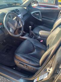 TOYOTA - RAV4 2.2 D-4D 150 CV DPF Luxury (3 di 3)