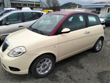 LANCIA - Ypsilon 1.3 MJT 16V (1 di 2)