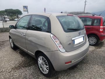 LANCIA - Ypsilon 1.3 MJT 75 CV Passion (1 di 2)