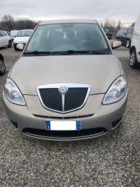 LANCIA - Ypsilon 1.3 MJT 75 CV Passion (2 di 2)