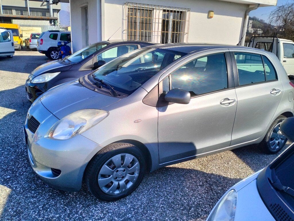TOYOTA Yaris 2ª serie