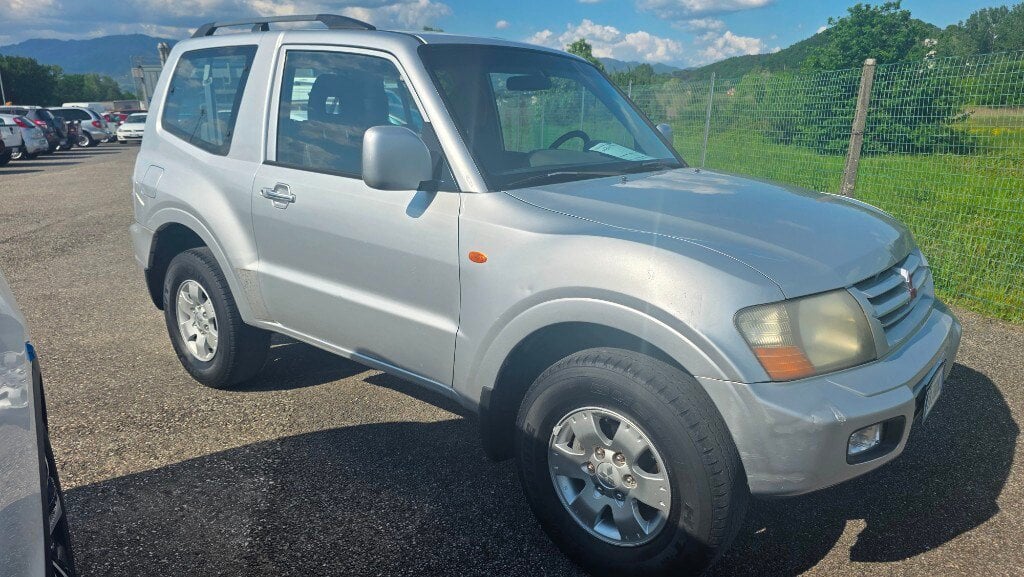 MITSUBISHI Pajero ('00-'07)