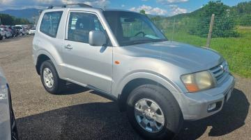 MITSUBISHI - Pajero 3.2 16V DI-D 3p. GLX (1 di 9)