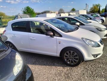 OPEL - Corsa 1.2 5p. Edition (1 di 3)