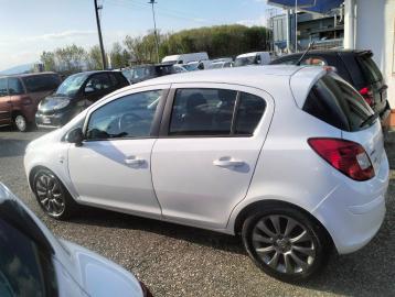 OPEL - Corsa 1.2 5p. Edition (2 di 3)