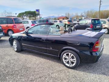 OPEL - Astra Cabrio 2.2 DTI Anniversary (1 di 6)