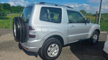 MITSUBISHI - Pajero 3.2 16V DI-D 3p. GLX (6 di 9)