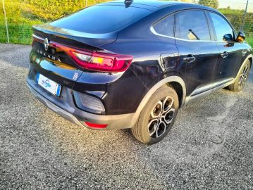 RENAULT - Arkana Full Hybrid E-Tech 145 CV Techno (2 di 4)