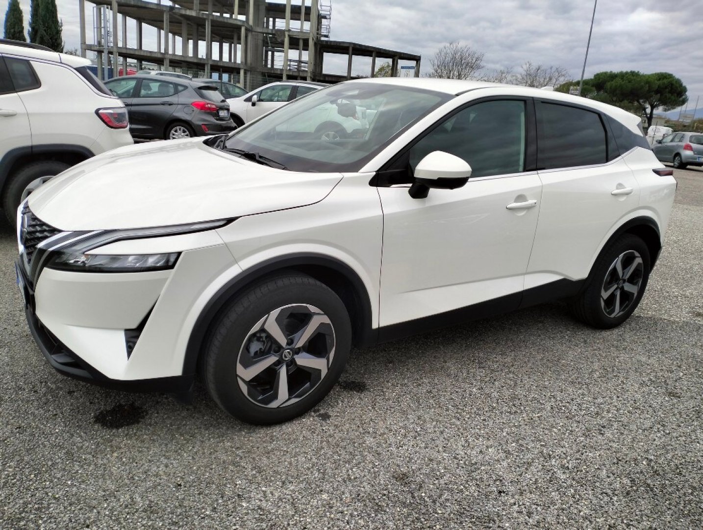 NISSAN Qashqai MHEV 140 CV N-Connecta