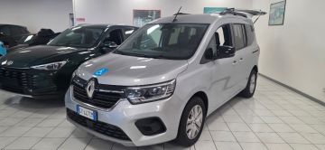 RENAULT - Kangoo 1.3 TCe 100 CV Equilibre (3 di 5)